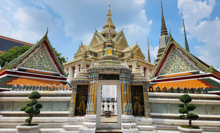 วัดพระเชตุพนวิมลมังคลาราม ราชวรมหาวิหาร วัดโพธิ์ พระอารามหลวง